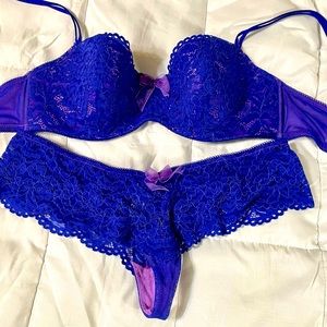 Purple lace padded bra with matching lace thong